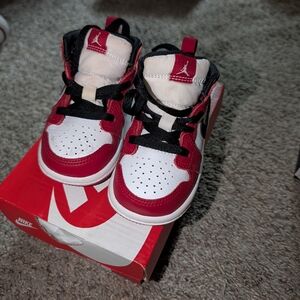 Nike Kids Red and White Sneakers